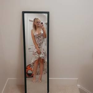 Meet your Posher, Fayth